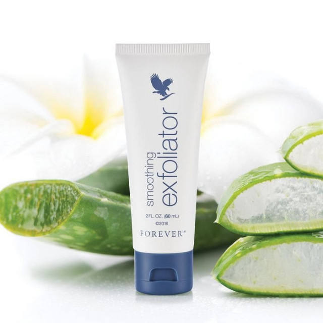 SMOOTHING EXFOLIATOR01
